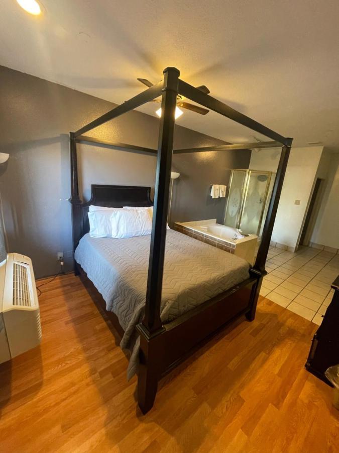 Best Budget Inn Bastrop Buitenkant foto