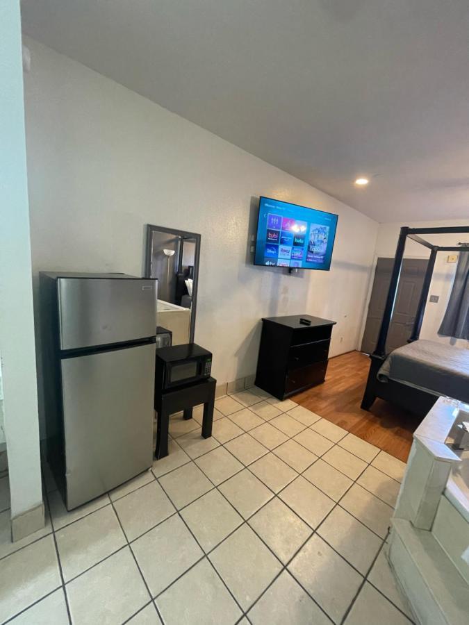 Best Budget Inn Bastrop Buitenkant foto