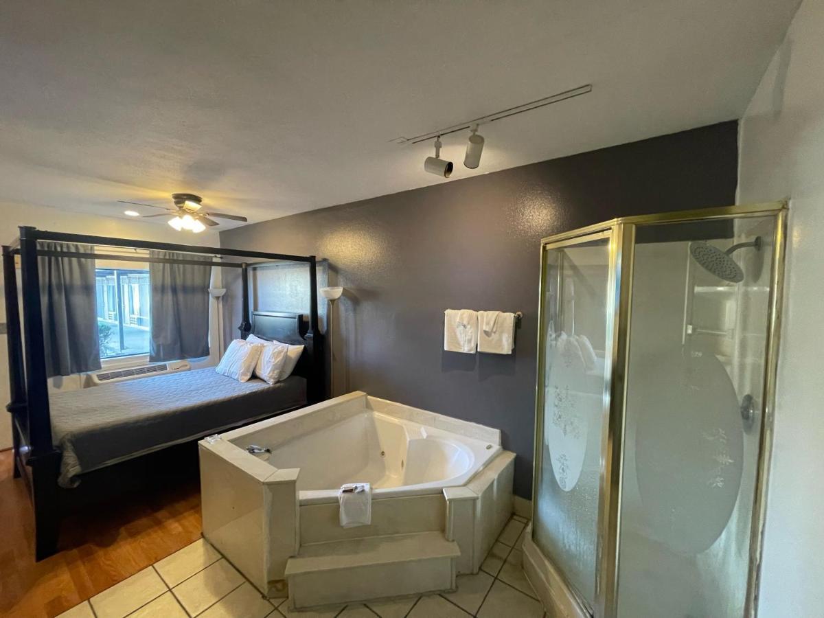 Best Budget Inn Bastrop Buitenkant foto